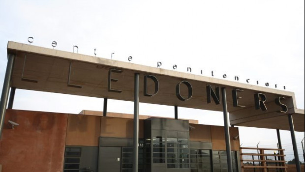 ep imagen exterior de la carcel de lledoners en sant joan de vilatorrada bacelona donde ingresaran