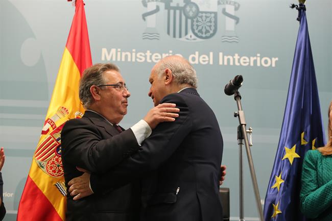 ep juan ignacio zoido recibecarterajorge fernandez