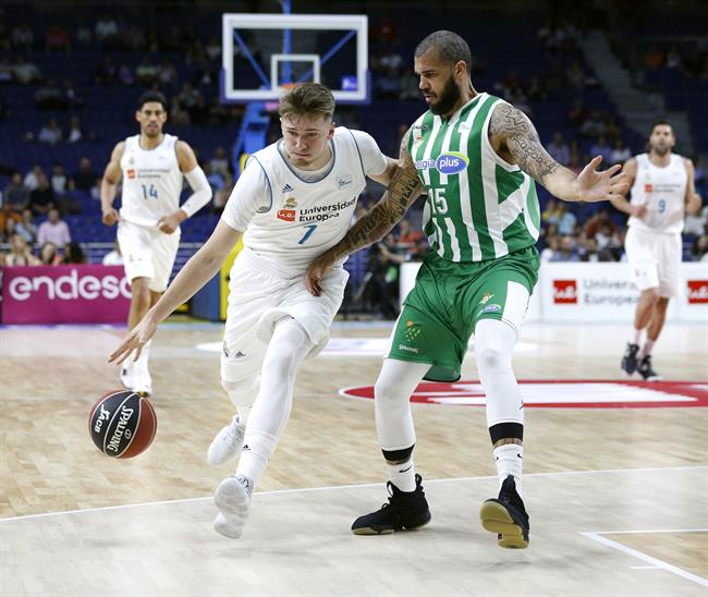 Luka Doncic en un Real Madrid-Bertis Energía Plus | ACB MEDIA ep luka doncicun real madrid-bertis energia plus