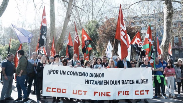 ep movilizacion sindical en bilbao coincidiendo con la junta general de accionistas del bbva
