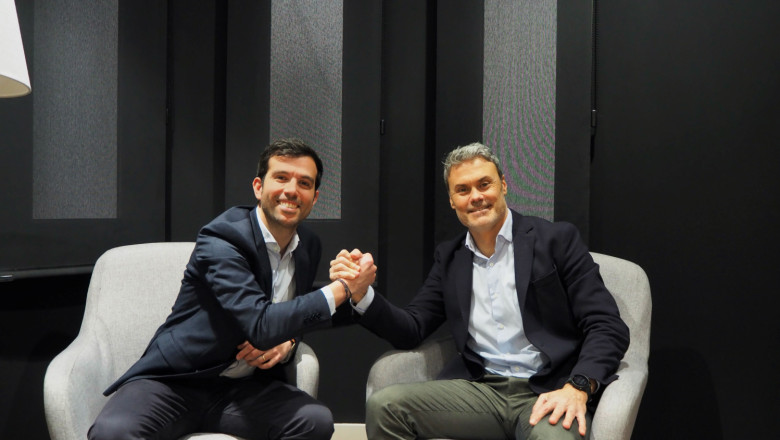lvaro crcel e iaki saltor relevo 