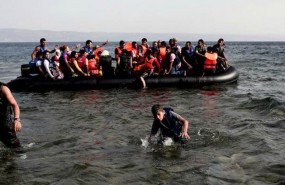 naufragio refugiados naufragio refugiados