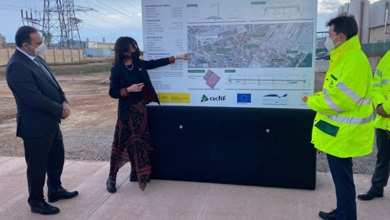 Ábalos visita la conexión ferroviaria al Puerto de Sagunto | @ABALOSMECO ep abalos visita la conexion ferroviaria al puerto de sagunto
