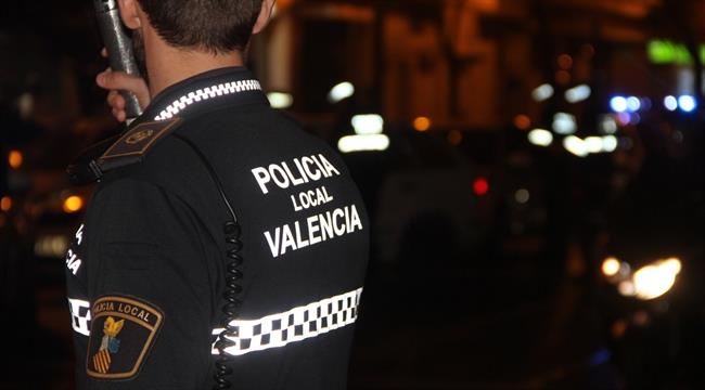 Agentes de la Policía Local de València en imagen de archivo | POLICÍA LOCAL TWITTER ep agentesla policia localvalnciaimagenarchivo