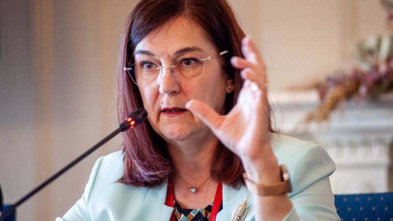 ep archivo economia la cnmc multa a albia y a funespana con 385000 euros por no notificar tres ep archivo economia la cnmc multa a albia y a funespana con 385000 euros por no notificar tres