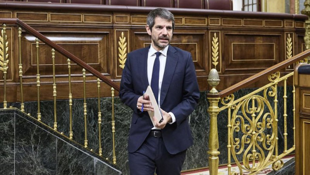 ep archivo   el ministro de cultura ernest urtasun durante una sesion plenaria en el congreso de los