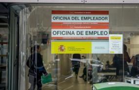 ep archivo   exterior de una oficina de empleo de madrid