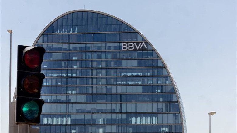 ep archivo   foto de archivo fachada de la sede de bbva en madrid espana