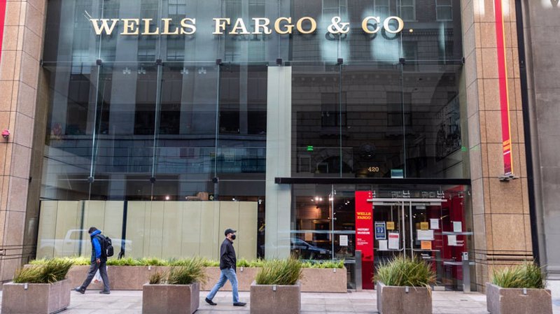 Las ganancias de Wells Fargo caen en el tercer trimestre por menores ingresos por intereses