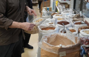 ep archivo   un establecimiento de venta al por menor de productos a granel