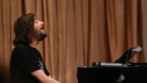 ep cantante salvador sobral presentanueva giraespana 2018