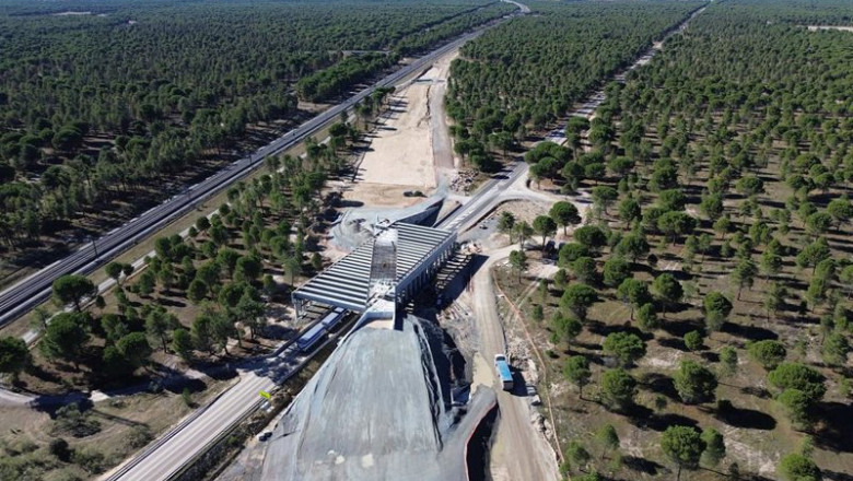 Construcción de una línea de alta velocidad | ADIF ep construccion de una linea de alta velocidad