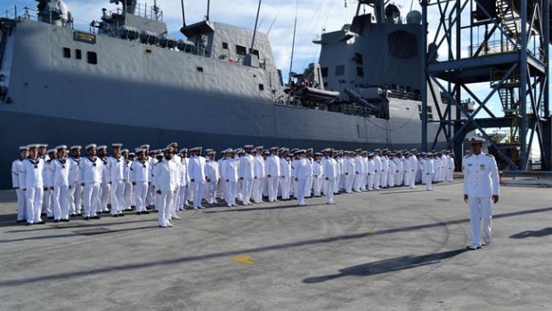 ep dotacionla fragata cristobal colon en el anzac day