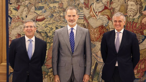 ep el rey recibe en audiencia al presidente mundial y al presidente en espana de pwc en zarzuela