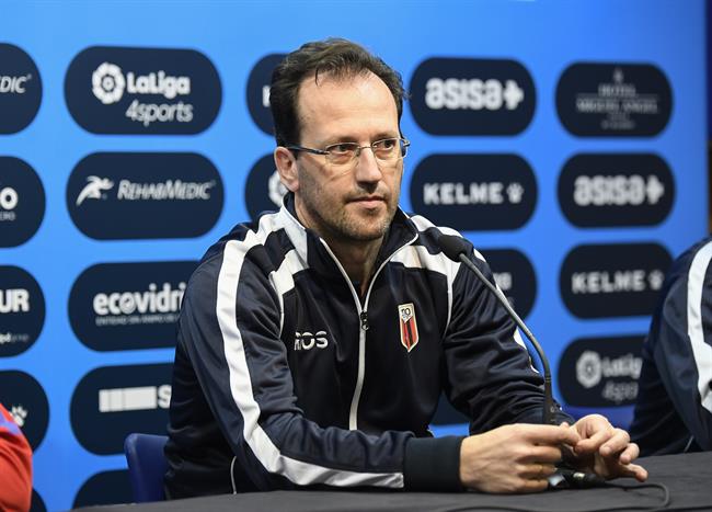 El entrenador del Ríos Renovables Zaragoza, Santi Herrero | LNFS ep entrenadorrios renovables zaragoza santi herrero