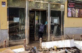 ep fachada de la tienda tras los efectos de la dana