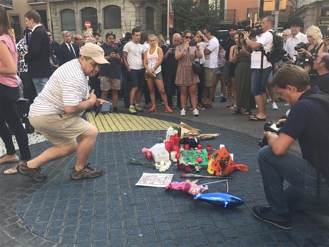 ep homenajelas victimasla ramblabarcelona