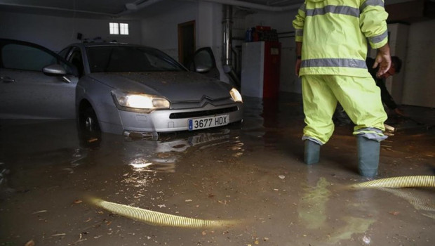 ep inundaciones en bajos de viviendas en el pueblo de ogijares dentro del area metropolitana de