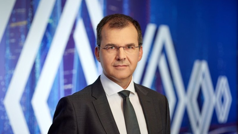 ep jan ptacek nuevo vicepresidente de la unidad de vehiculos comerciales ligeros de renault desde ep jan ptacek nuevo vicepresidente de la unidad de vehiculos comerciales ligeros de renault desde