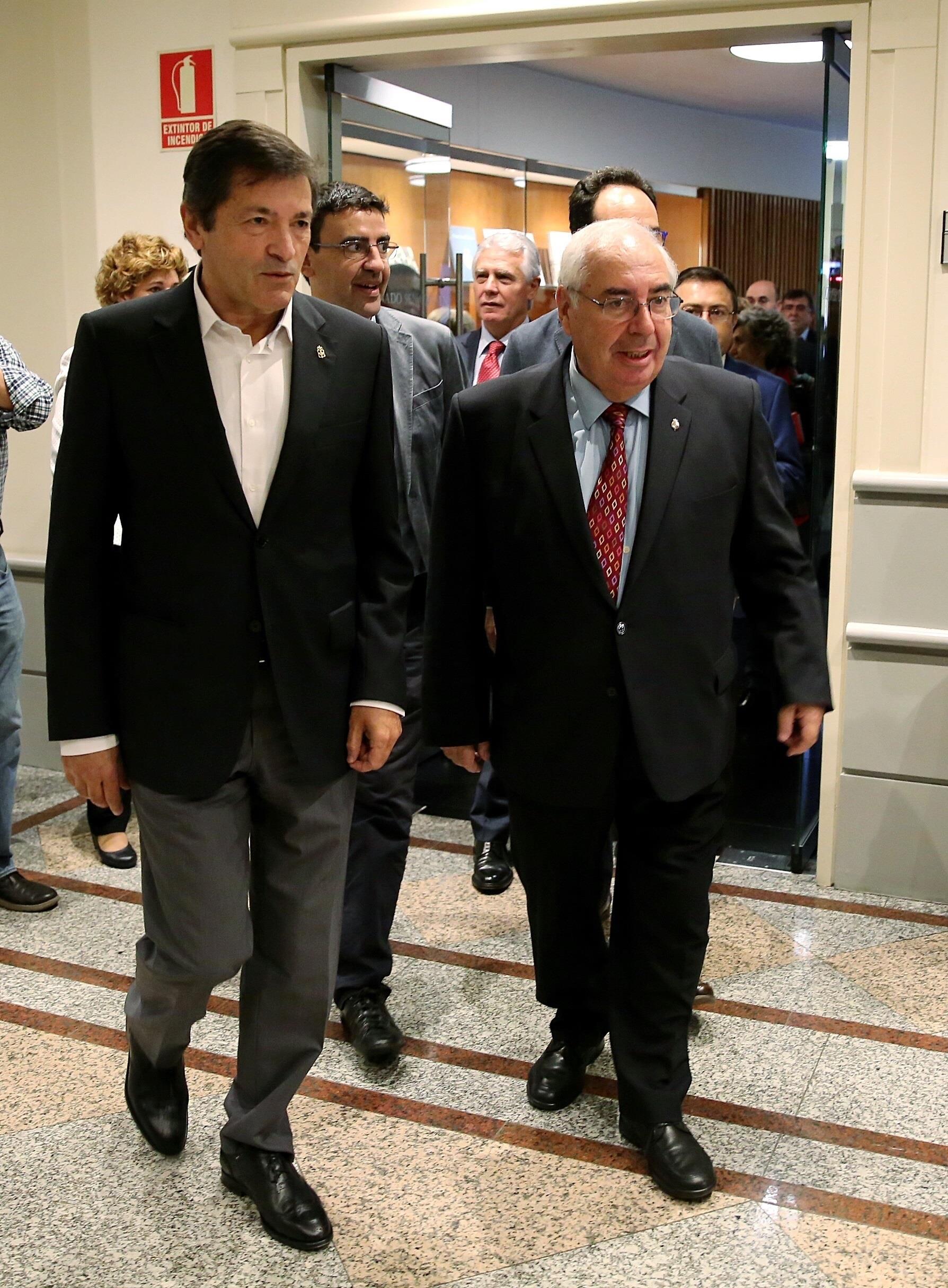 Javier Fernández y Vicente Álvarez Areces en el Senado | EUROPA PRESS ep javier fernandezvicente alvarez arecessenado