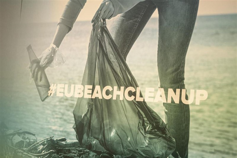 ep la campana beach clean up llega a las islas cies