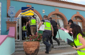 ep la policia nacional desmantela una red criminal dedicada al trafico de seres humanos y a la