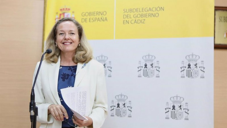 La vicepresidenta primera y ministra de Asuntos Económicos, Nadia Calviño, este martes en Cádiz. | EUROPA PRESS ep la vicepresidenta primera y ministra de asuntos economicos nadia calvino este martes en cadiz