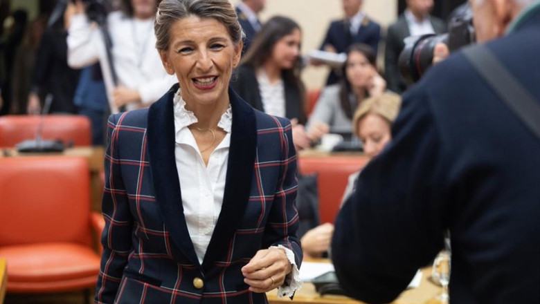 La vicepresidenta segunda del Gobierno y ministra de Trabajo y Seguridad Social, Yolanda Díaz, a su llegada para comparecer ante la Comisión de Trabajo, Economía Social, Inclusión, Seguridad Social y Migraciones, a 6 de noviembre de 2025, en Madrid (Espa | Eduardo Parra - Europa Press ep la vicepresidenta segunda del gobierno y ministra de trabajo y seguridad social yolanda diaz a su