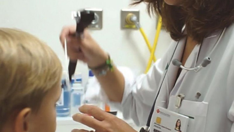 Pie de foto: el periodo de contagio en niños puede hasta duplicarse frente a los adultos La neumonía es la consecuencia de la gripe más temida · | VITHAS - Archivo ep pie de foto el periodo de contagio en ninos puede hasta duplicarse frente a los adultos la