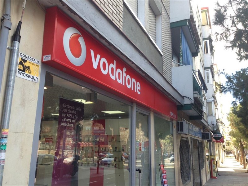 https://img4.s3wfg.com/web/img/images_uploaded/a/5/ep_tienda_de_telefonia_de_vodafone.jpg