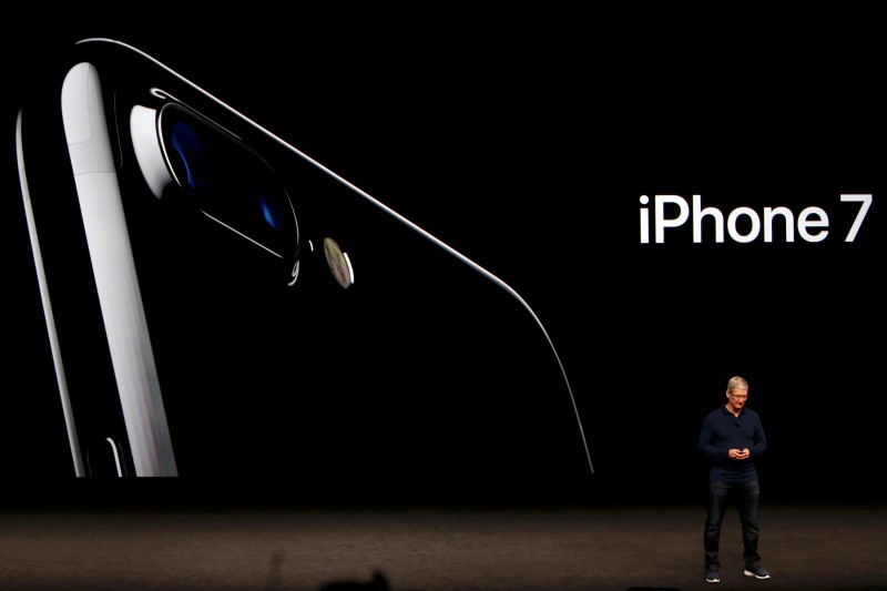 l-iphone-7-devoile l-iphone-7-devoile