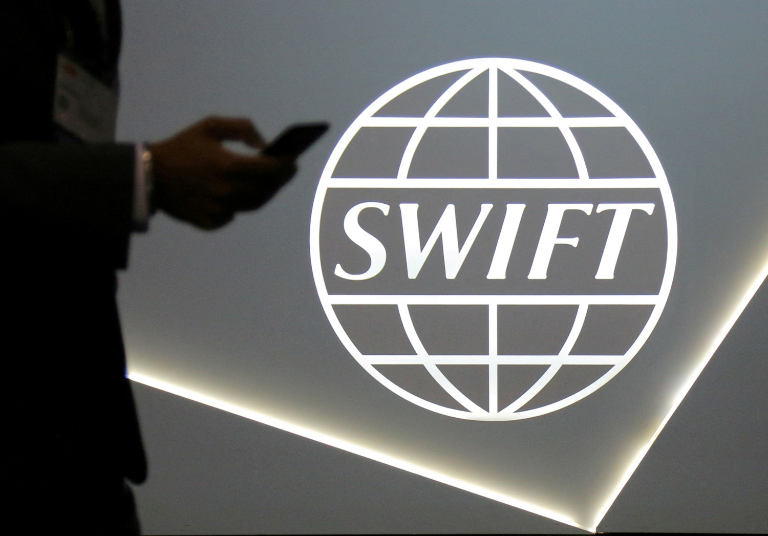 swift 20220225185524 