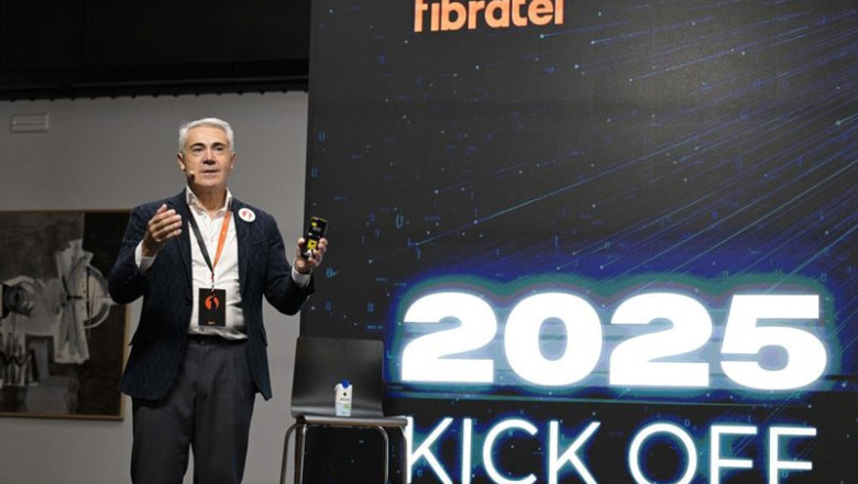 ep archivo   el ceo de fibratel carlos sanz