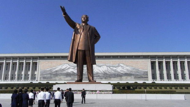 ep archivo   estatua de kim il sung en corea del norte