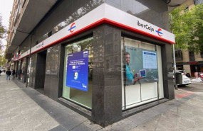 ep archivo   exterior de una oficina de ibercaja en madrid