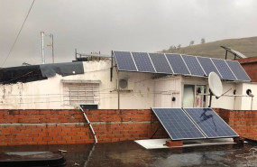 ep archivo   placas solares en una casa de la canada real