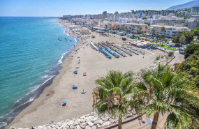 ep archivo playa torremolinos turistas turismo clima costa litoral malaga malagueno palmera ep archivo playa torremolinos turistas turismo clima costa litoral malaga malagueno palmera