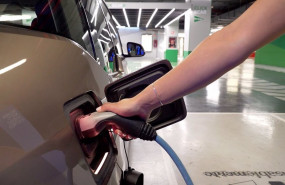 ep archivo   recurso de vehiculo electrico cargando