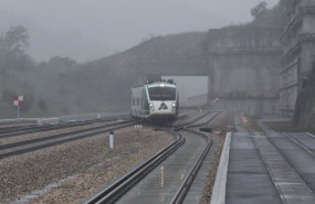 ep archivo tren en pruebas por la variante de pajares ep archivo tren en pruebas por la variante de pajares