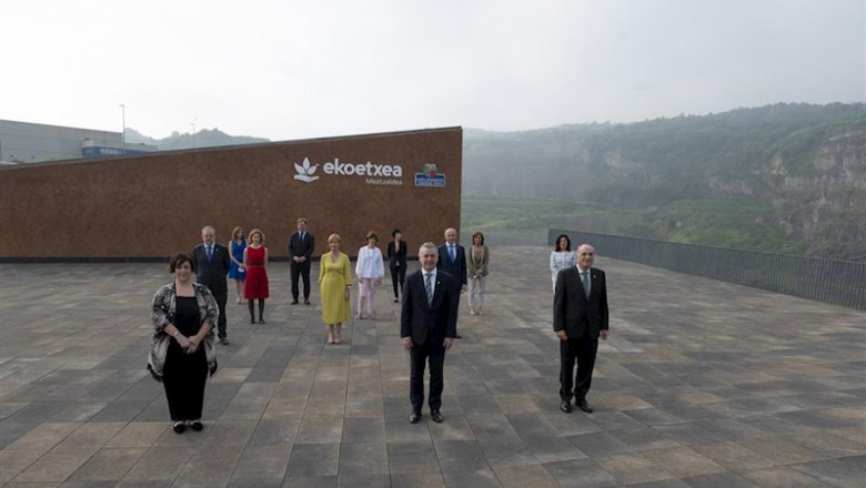 ep celebracion del consejo de gobierno en la ekoetxea de gallarta bizkaia