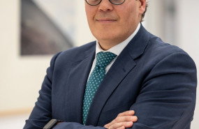ep corporacion financiera azuaga nombra a sergio gutierrez como director legal