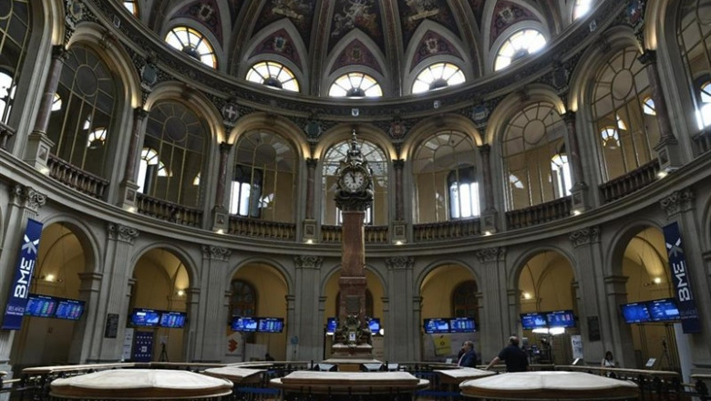 Economía/Bolsa.- El Ibex 35 avanza hacia los 9.200 puntos con una subida del 0,59% en la media sesión | ÓSCAR DEL POZO/EUROPA PRESS - Archivo ep economiabolsa- ibex 35 avanzalos 9200 puntosuna subida059 enmedia sesion