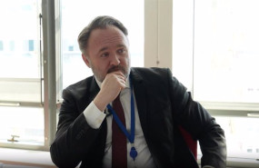 ep el comisario europeo de energia y vivienda dan jorgensen durante una entrevista con la european ep el comisario europeo de energia y vivienda dan jorgensen durante una entrevista con la european