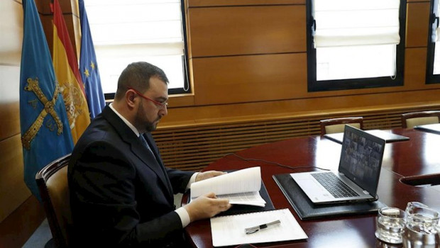 ep el presidente asturiano adrian barbon