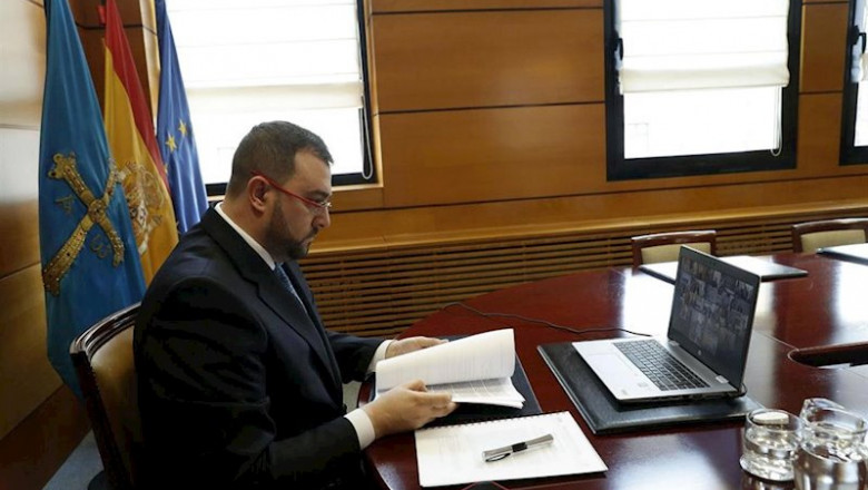 ep el presidente asturiano adrian barbon