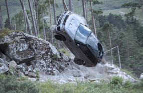 ep el range rover sport svr se prepara para impactar en la gran pantalla con imagenes ineditas del
