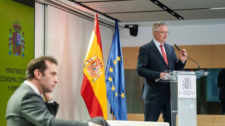 ep el secretario general de la ocde mathias cormann d interviene durante la presentacion del estudio