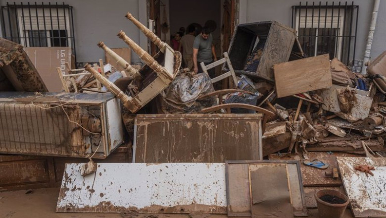 ep estragos de la riada en una vivienda en aldaia ep estragos de la riada en una vivienda en aldaia