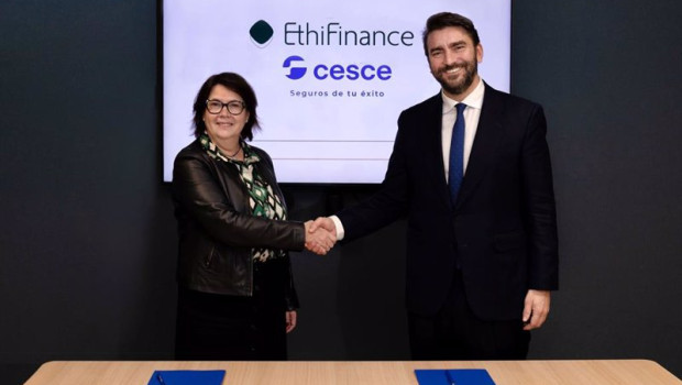 ep firma del convenio entre cesce y ethifinance