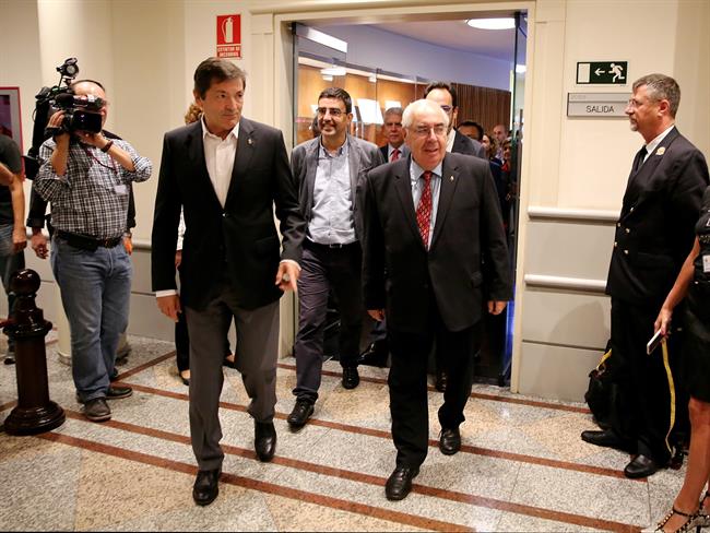 Javier Fernández y Vicente Álvarez Areces en el Senado | EUROPA PRESS ep javier fernandezvicente alvarez arecessenado 20170511120702
